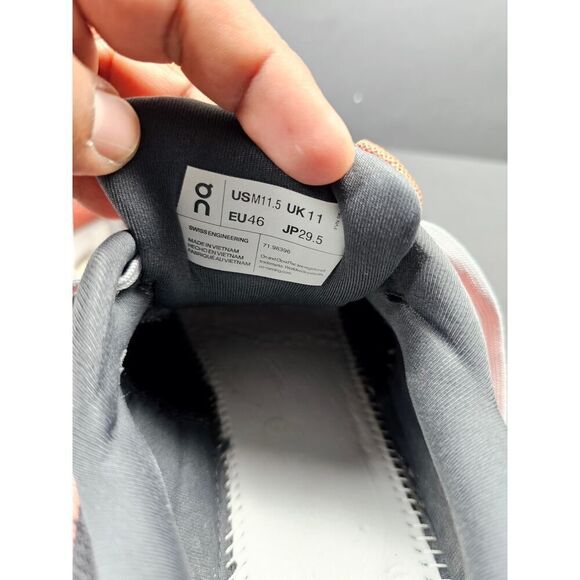 Oncloud Men 11.5 Comfy footwear